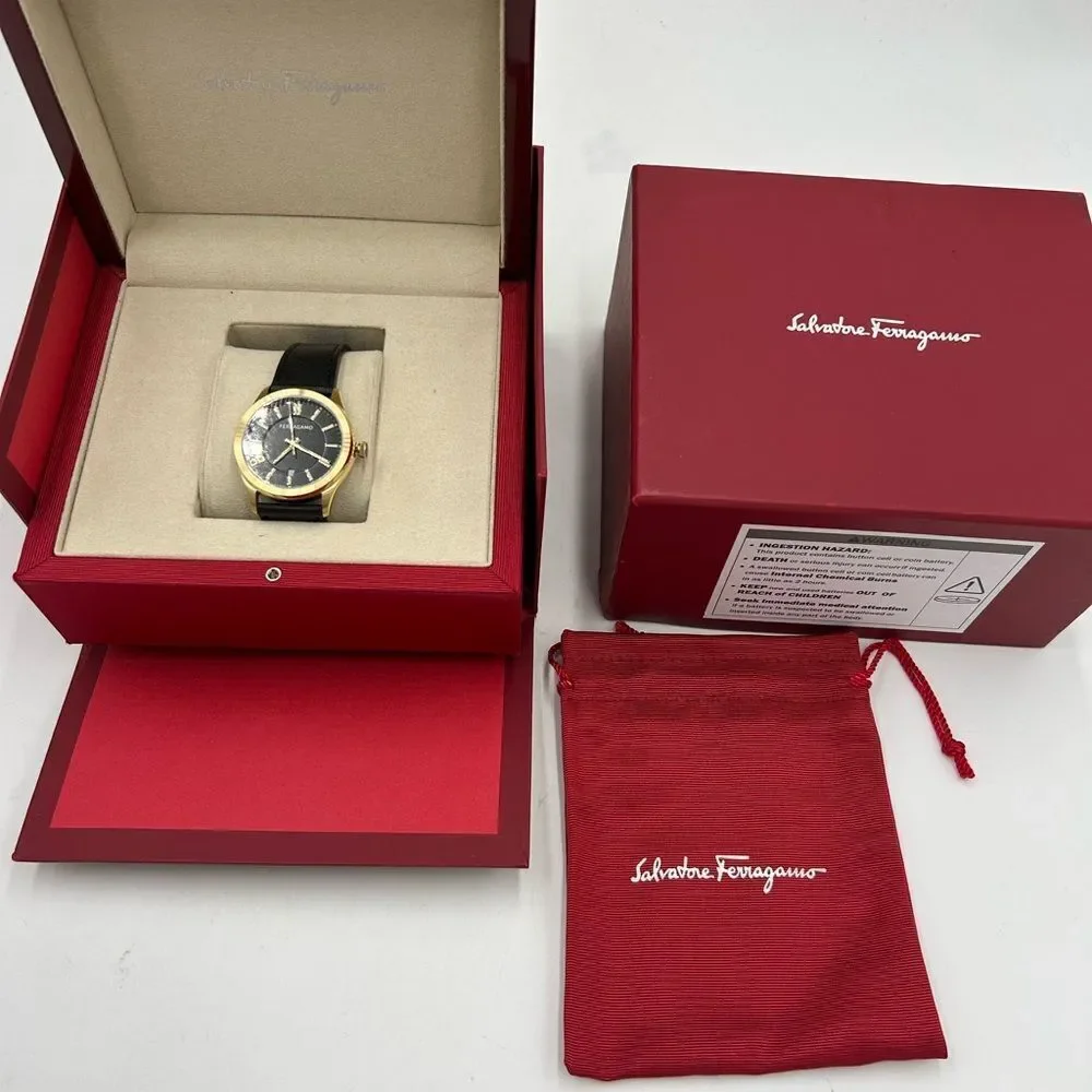 Men's Salvatore Ferragamo, Swiss watch 42 mm black strap NWT